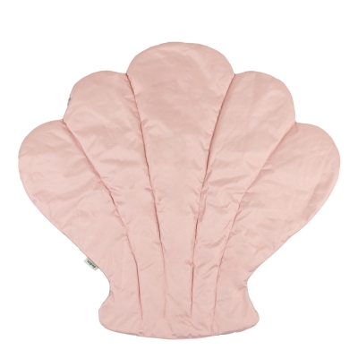 Shell quilted floor mat